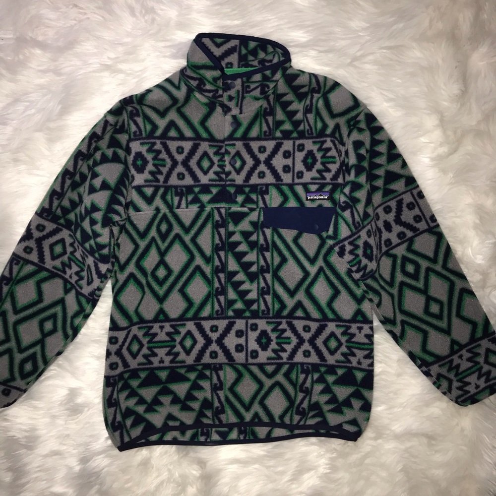 Medium sized Patagonia sweater